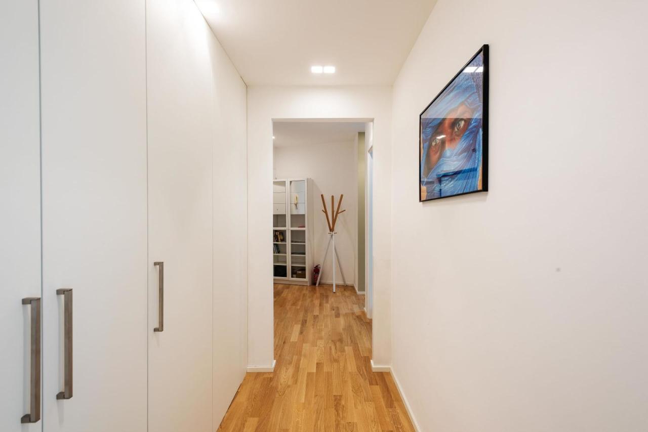 Spacious & Comfortable Apartment In Duomo By Easylife Milan Extérieur photo