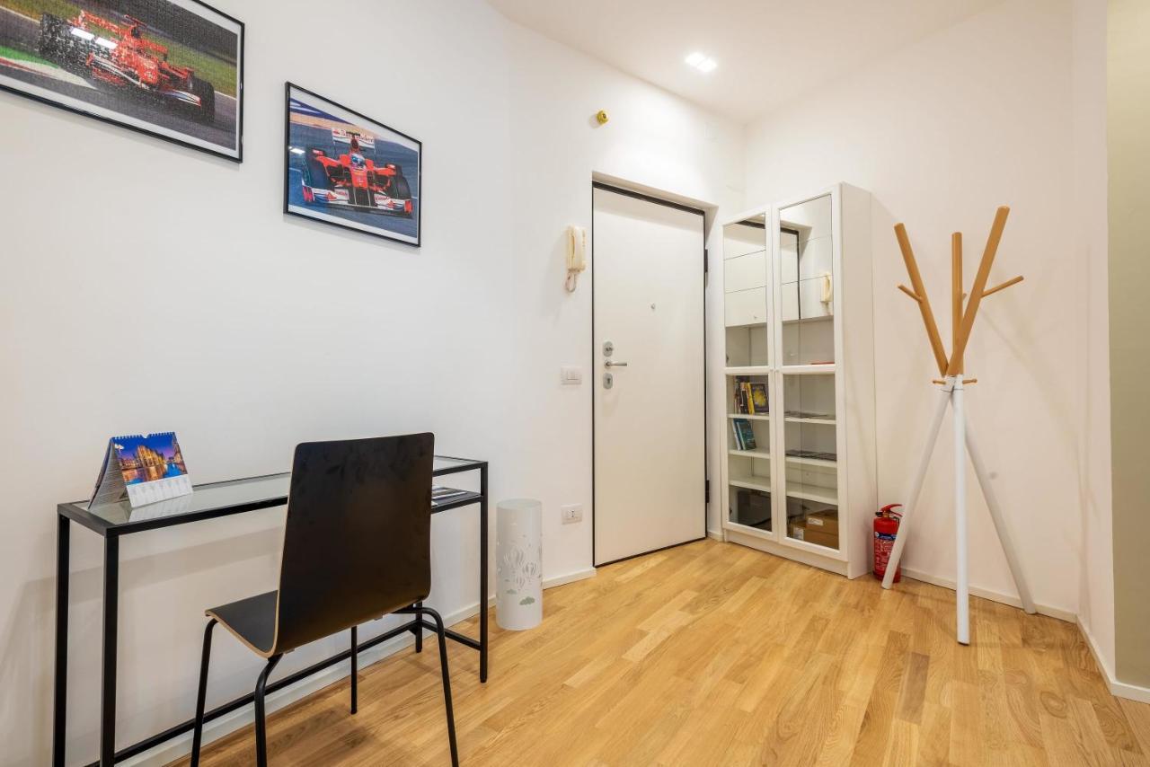 Spacious & Comfortable Apartment In Duomo By Easylife Milan Extérieur photo